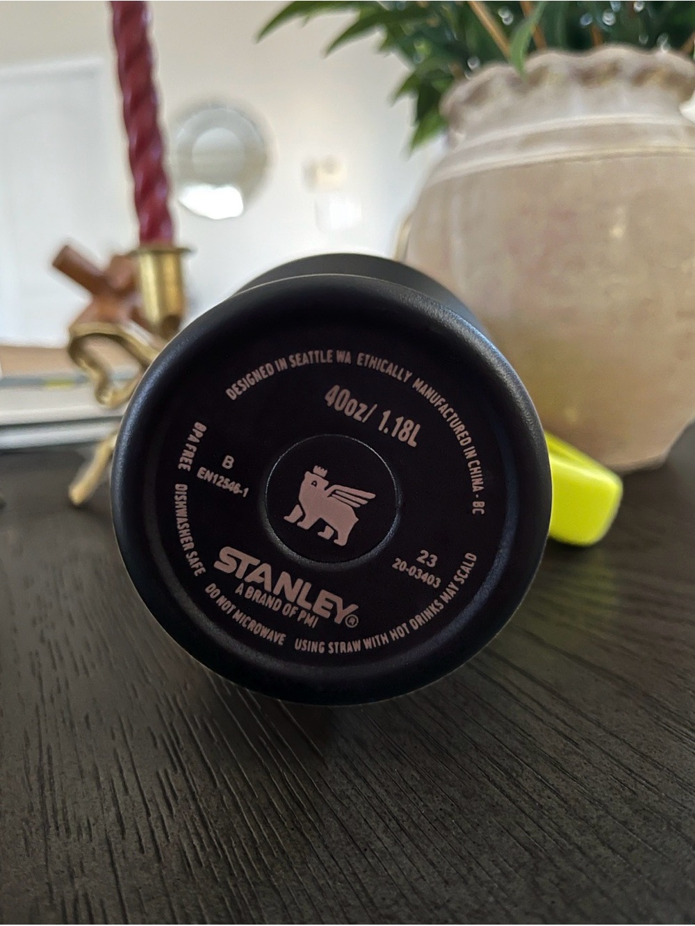 Stanley Black Neon 40oz Quencher H2.0 Tumbler - Picture 4 of 4